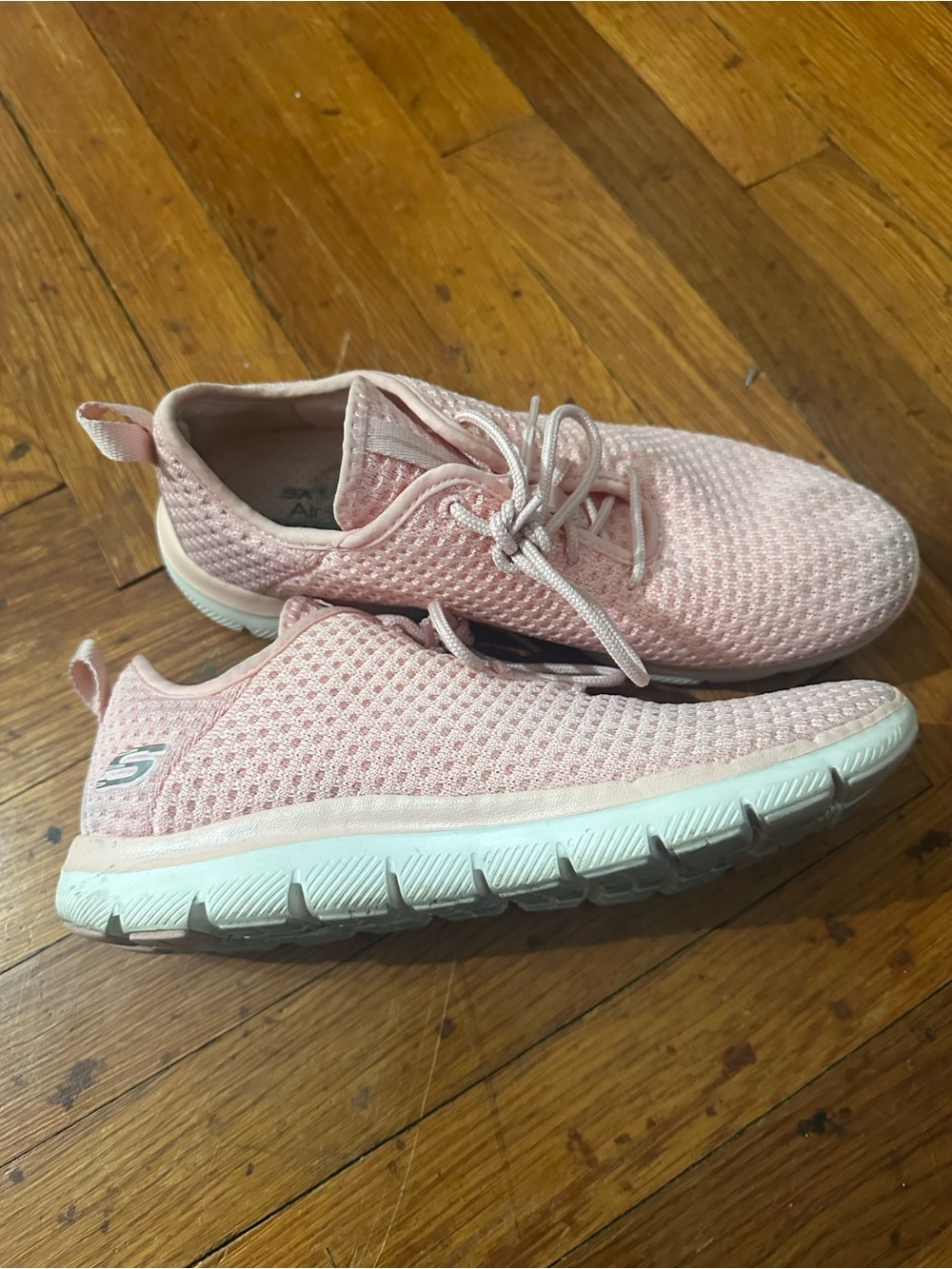 Sketchers Ladies Dual Lite Light Pink 9.5 Sneakers Trainers
